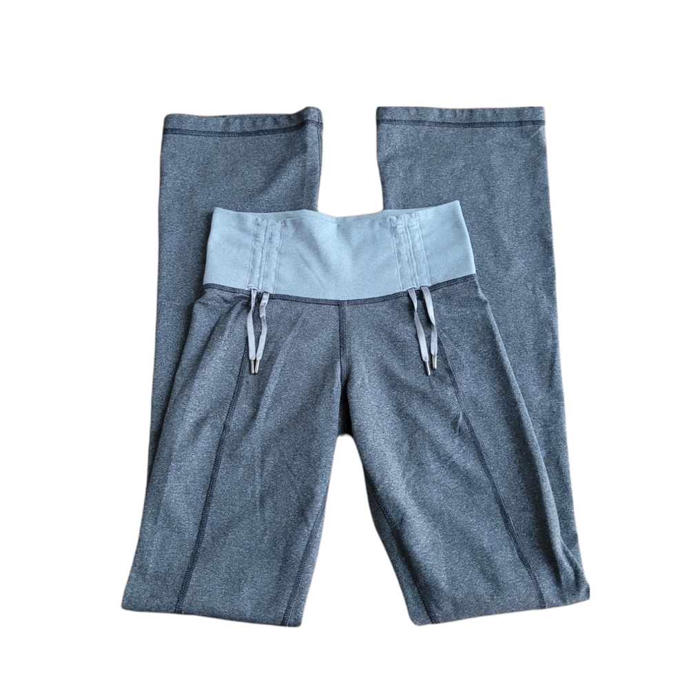 Lululemon yoga pants